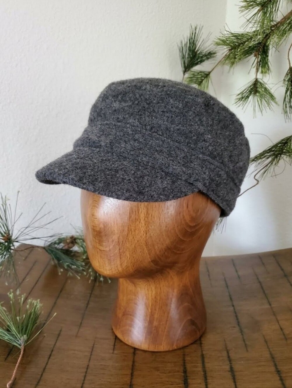 Scala 100% Boiled Wool Cadet Cap Hat Charcoal Heather Gray Winter Flat Top